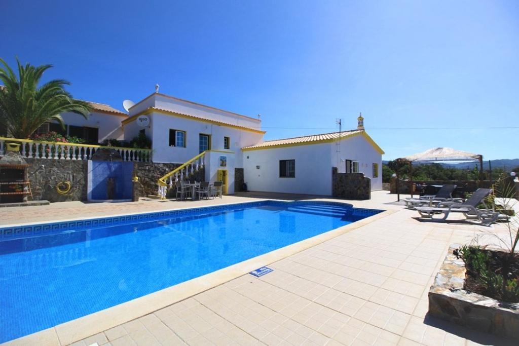 Casa Branca Holiday Resort Salir Dış mekan fotoğraf
