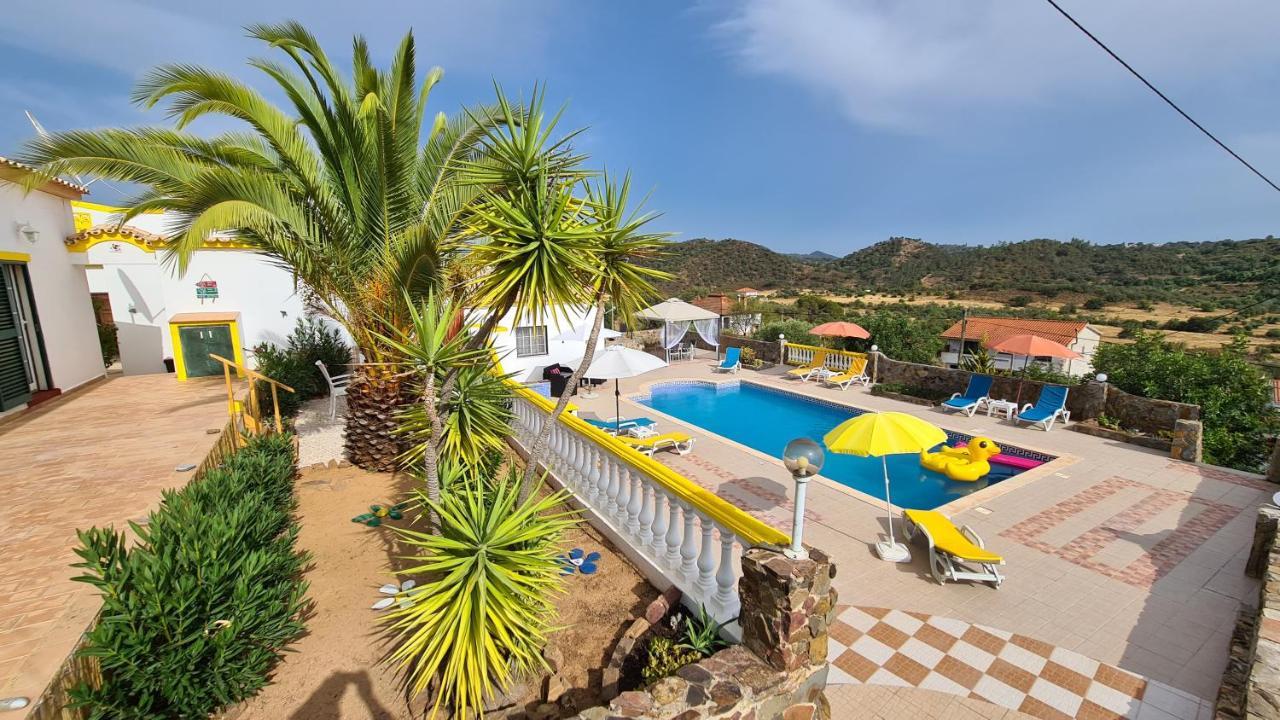Casa Branca Holiday Resort Salir Dış mekan fotoğraf